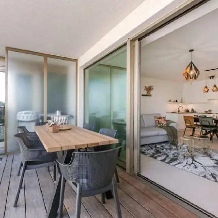 公寓 Bel Air - Luxury New-build With Spacious Terrace T14