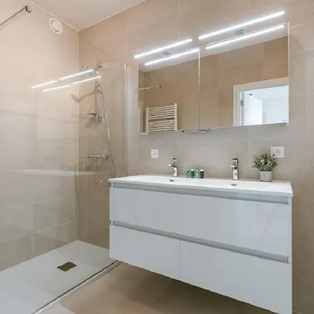 公寓 Bel Air - Luxury New-build With Spacious Terrace T14 奥斯滕德